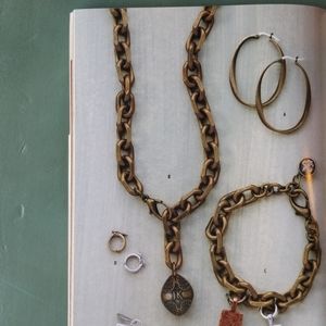 Royal Brass Jewel Kade Necklace